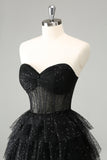 Vestido de cóctel lindo con corsé escalonado de novia negro brillante de una línea
