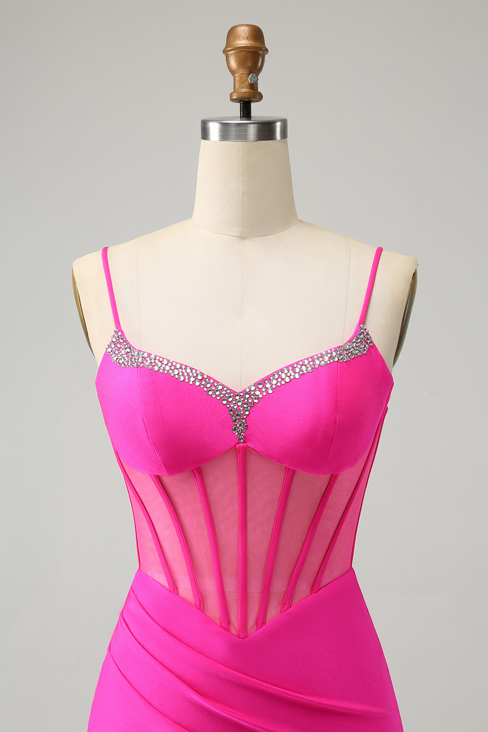 Vestido de cóctel de corsé corto con cuentas y corsé ajustado fucsia con purpurina y abertura