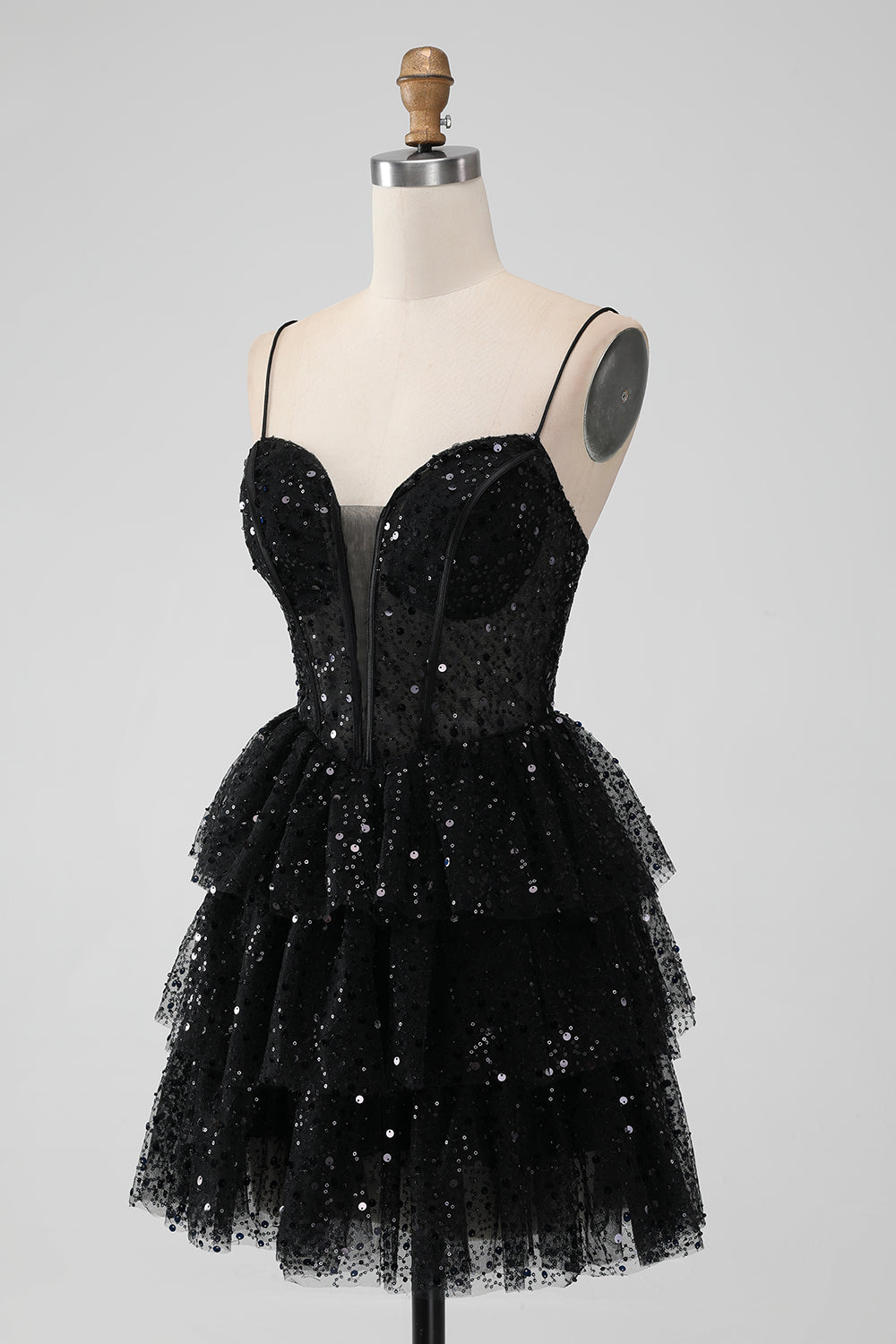 Vestido de regreso a casa escalonado con tirantes de espagueti negro brillante con lentejuelas