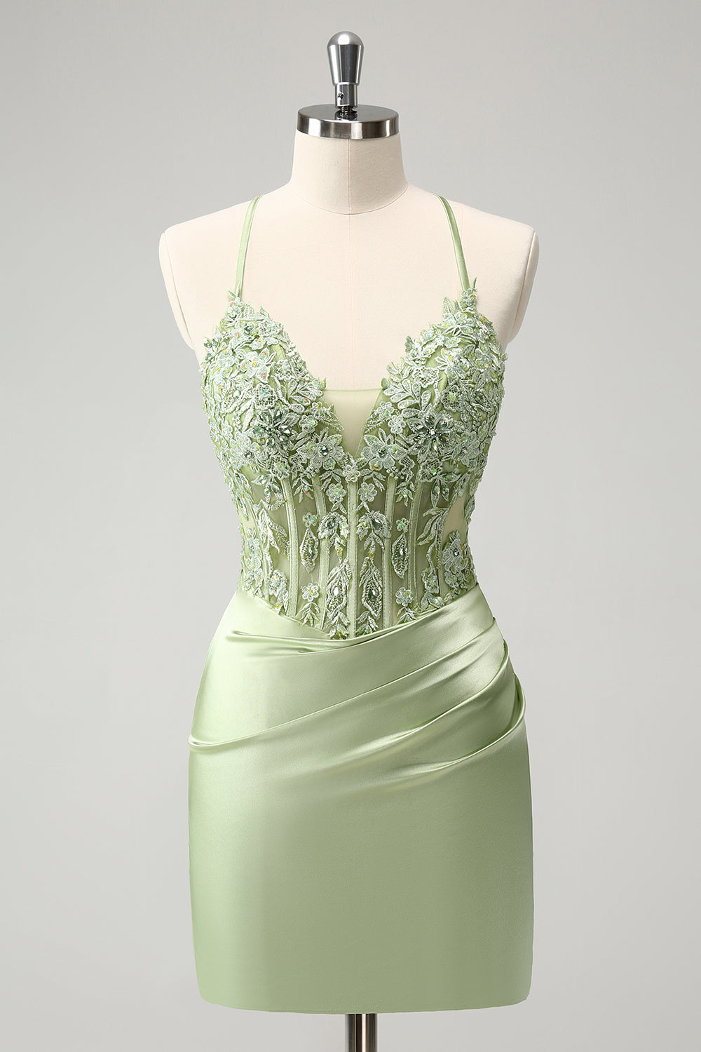 Vestido de cóctel con corsé ajustado y apliques de cuentas y tirantes finos con purpurina verde