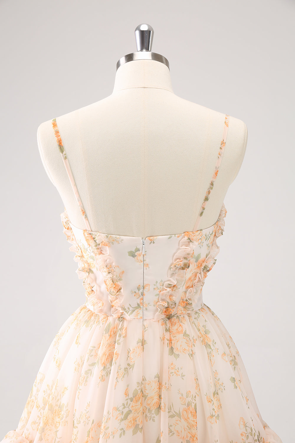 Vestido de fiesta corto con volantes y flores amarillas