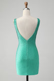 Vestido de cóctel corto sin espalda con cuello en V ajustado verde con cuentas