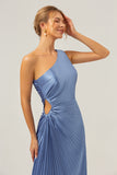Vaina azul Vestido largo de dama de honor de satén con ojo de cerradura de un hombro