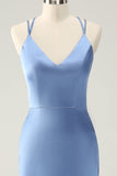 Vestido de dama de honor de satén con tirantes de espagueti sirena azul con abertura