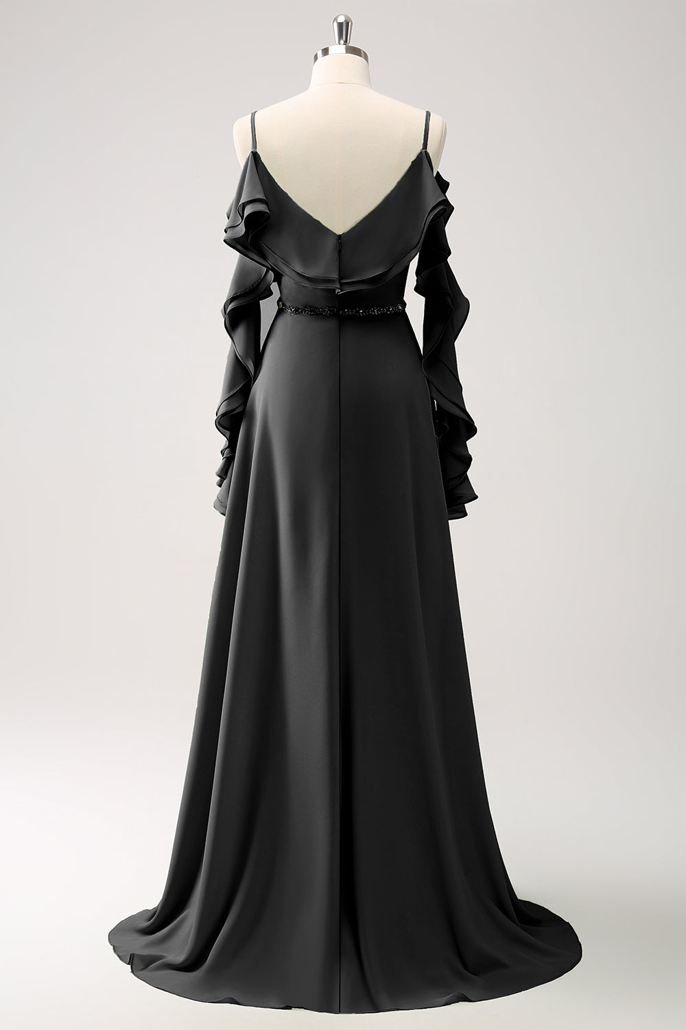 Vestido largo de dama de honor de gasa de línea A con hombros fríos verde claro con volantes