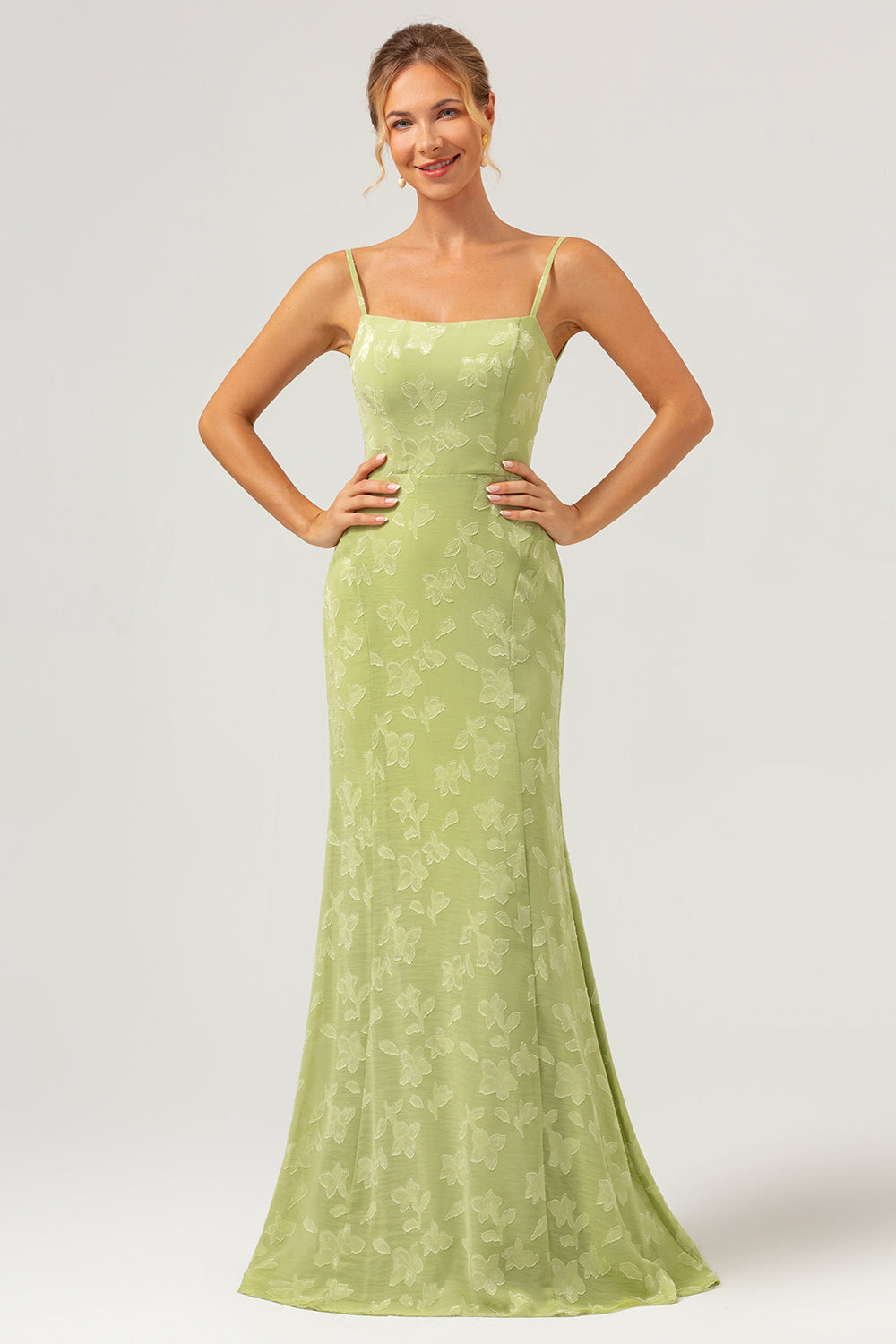 Vestido de dama de honor bordado con tirantes de espagueti de sirena verde con encaje en la espalda