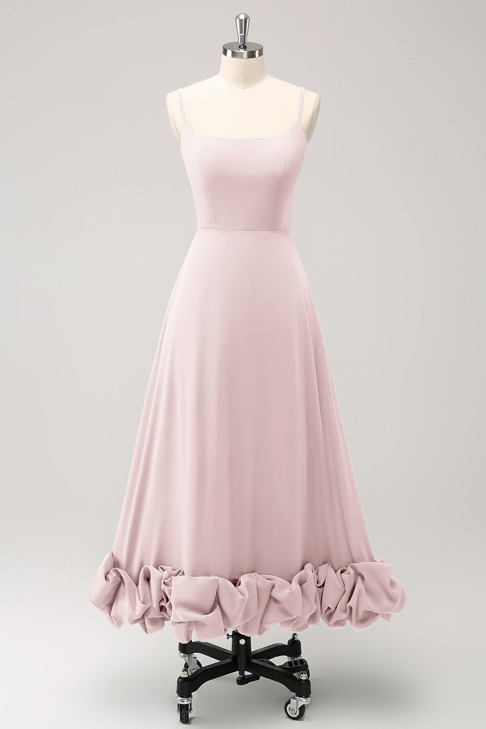 Elegante vestido de dama de honor verde con tirantes finos de una línea