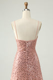 Vestido de cóctel corto con tirantes finos y lentejuelas color rubor brillante