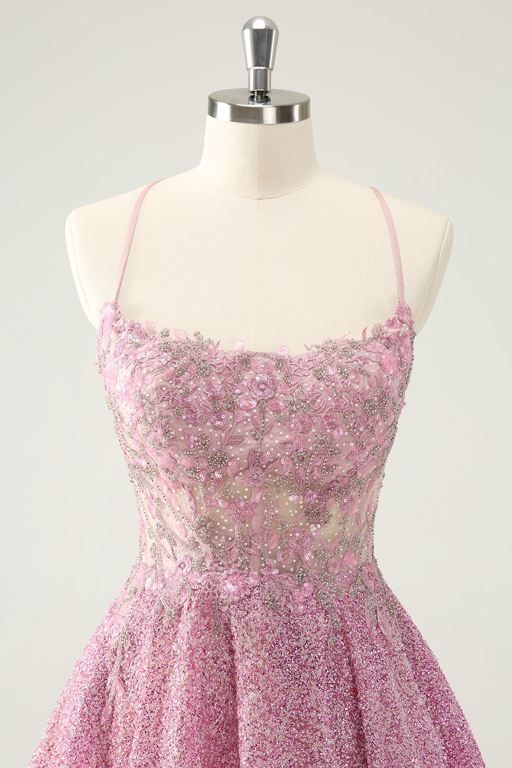 Vestido de fiesta corto con corsé, apliques de cuentas brillantes y corte en A en color rosa oscuro