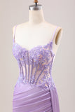 Elegante vestido de fiesta largo con corsé plisado de lentejuelas sirena lila con abertura