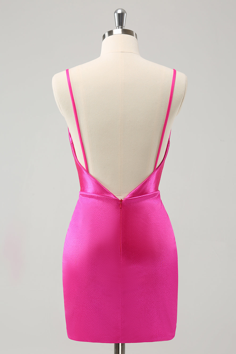 Vestido de fiesta corto ajustado con escote acampanado y sencillo de color fucsia