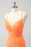 Vestido de fiesta corto con cordones y lentejuelas de color naranja brillante