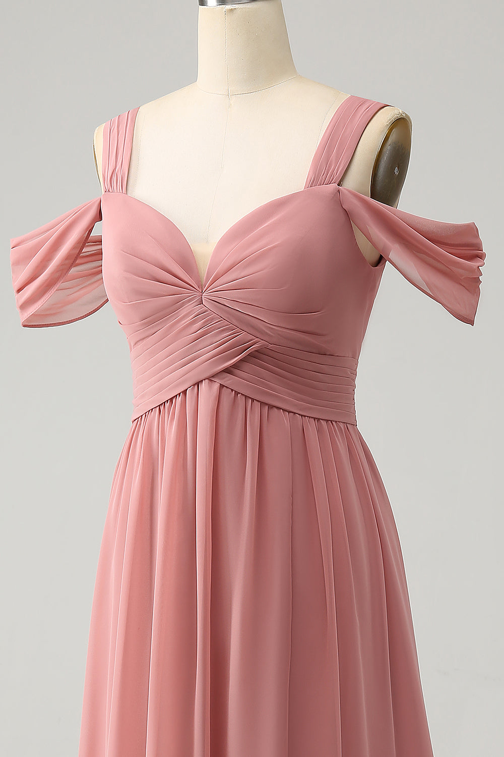 Vestido de dama de honor plisado con tirantes de espagueti rojo de gasa con abertura