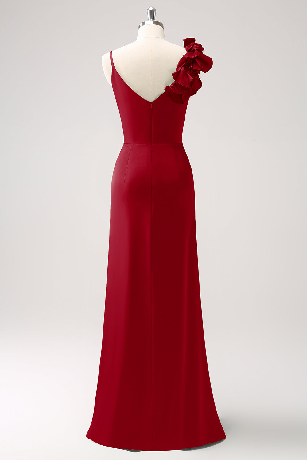 Vestido de dama de honor plisado de satén verde oliva con abertura