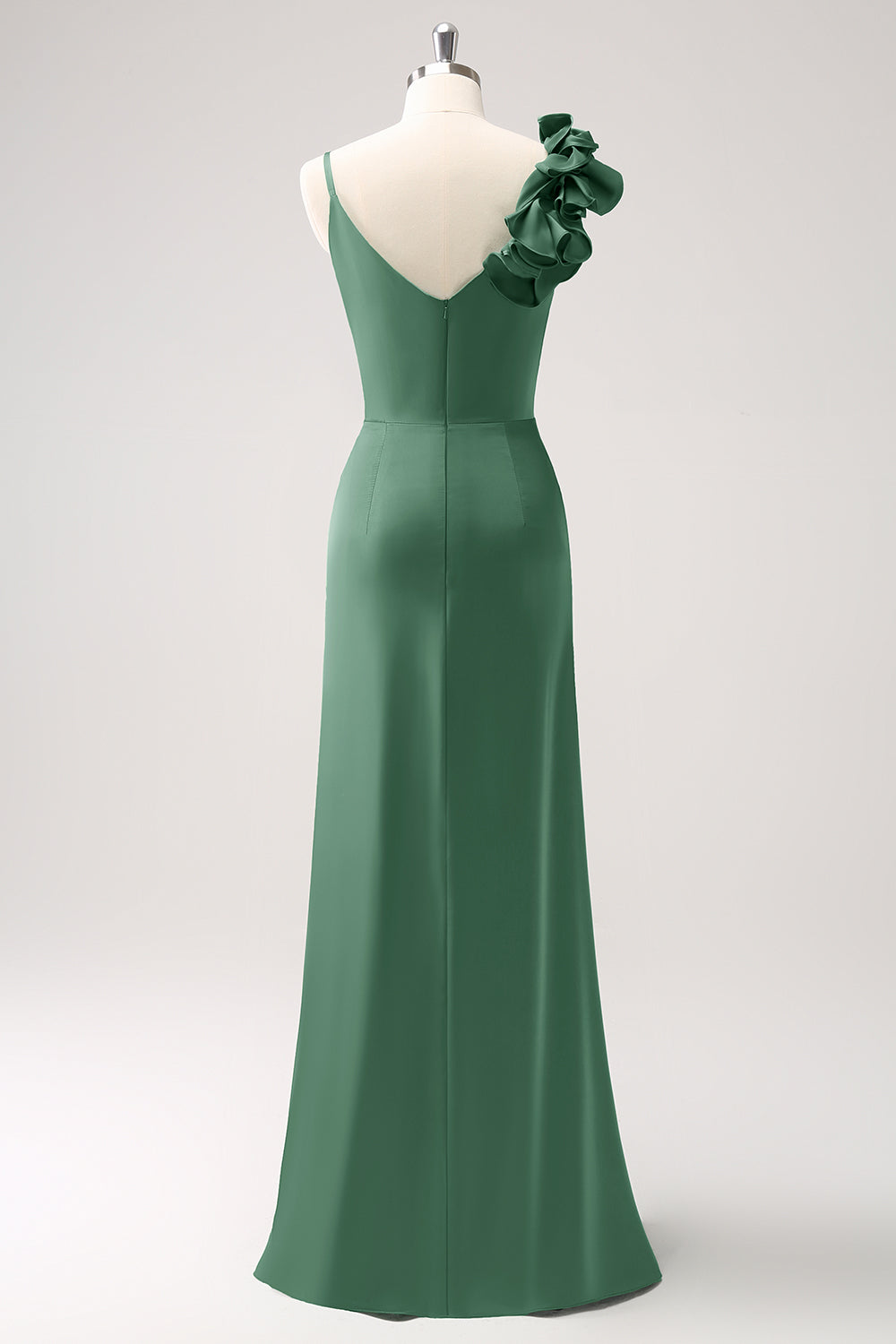 Vestido de dama de honor plisado de satén verde oliva con abertura