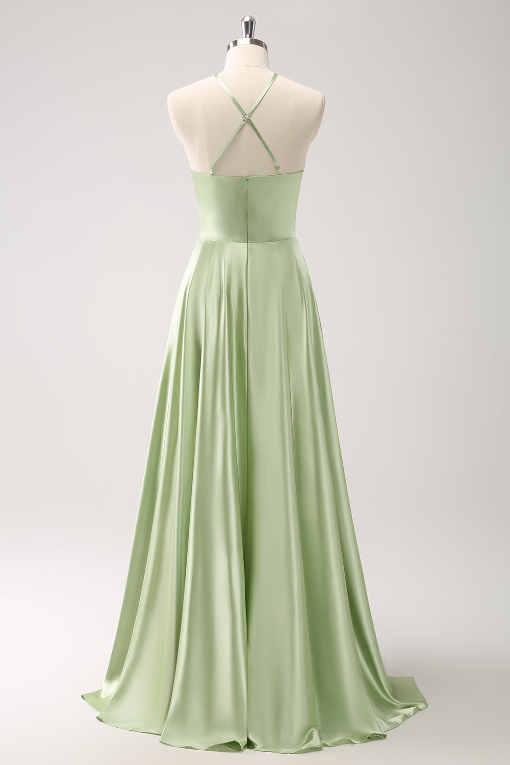 Vestido de dama de honor de satén halter hueco verde claro con flor
