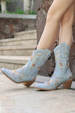 Botines vaqueros de tacón chuncky bordados negros