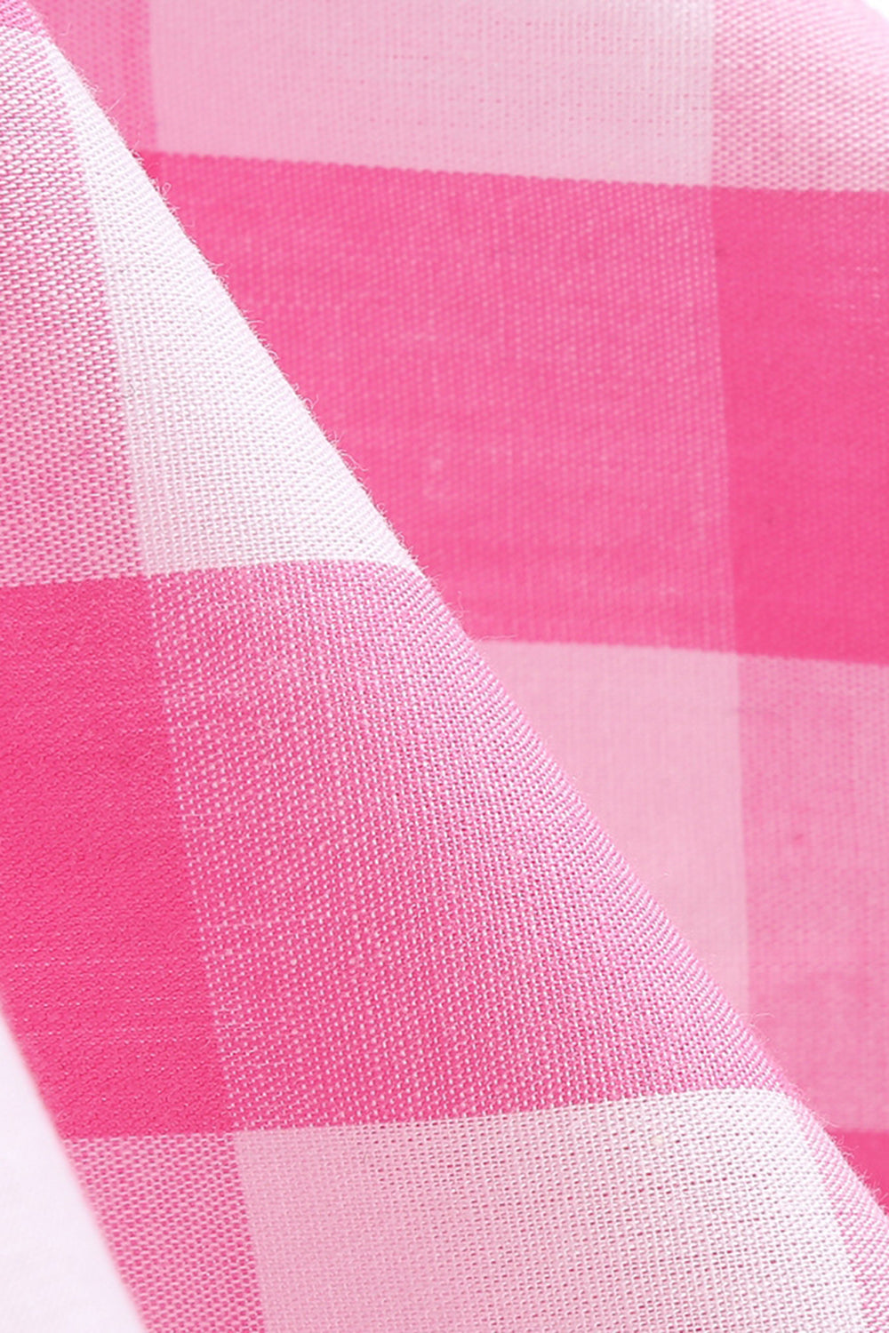 Vestido negro a cuadros con escote en V vintage de la década de 1950