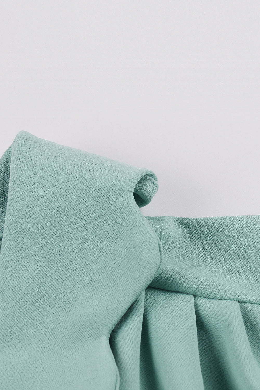 Vestido retro de manga corta con volantes verdes de la década de 1950