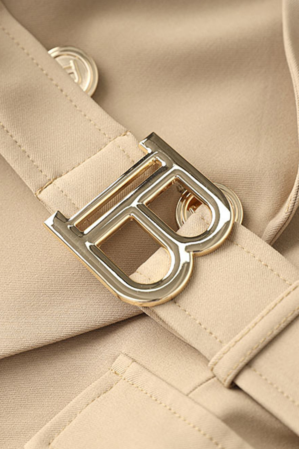 Blazer de mujer con solapa de pico marrón claro Slim Fit con cinturón