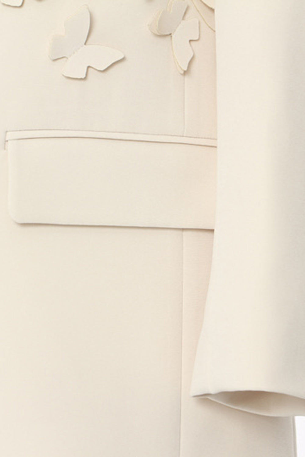 Blazer de mujer oversize beige con mariposas 3D