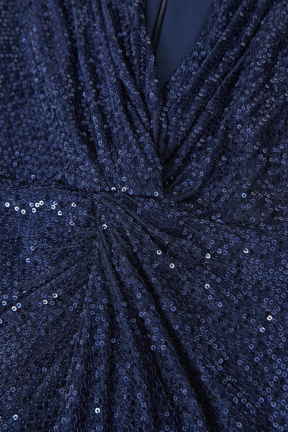 Vestido de cóctel midi de lentejuelas con escote en V azul marino con abertura