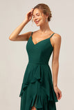 Vestido largo de dama de honor de gasa con volantes y tirantes de espagueti de línea A verde oscuro