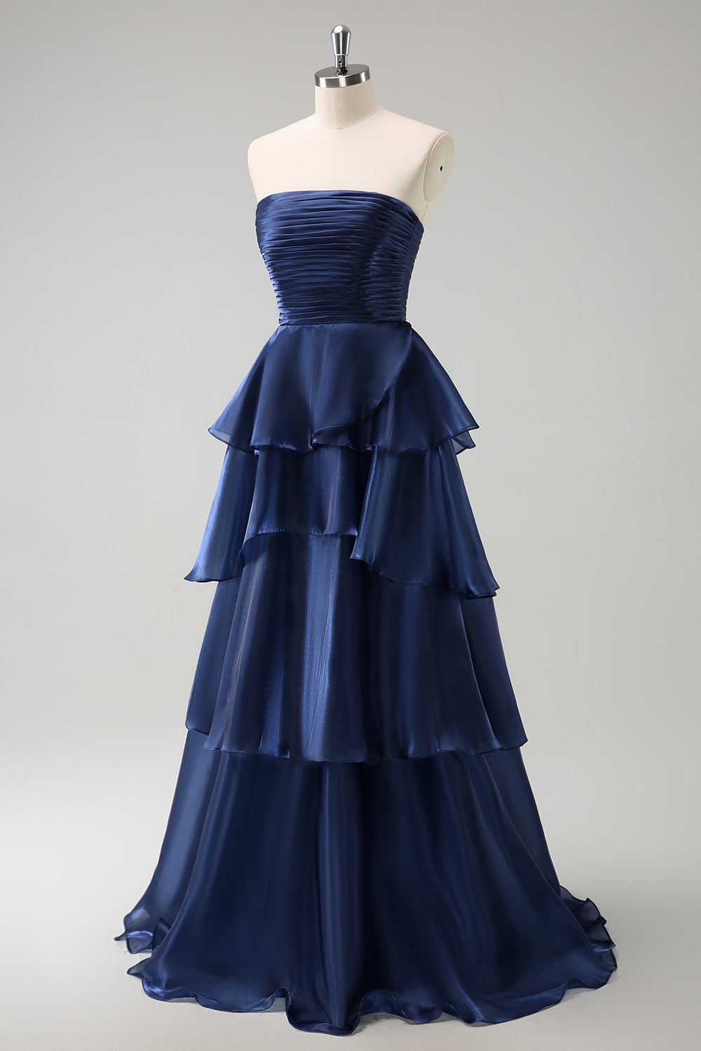 Azul marino oscuro Una línea sin tirantes vestido largo de dama de honor de satén