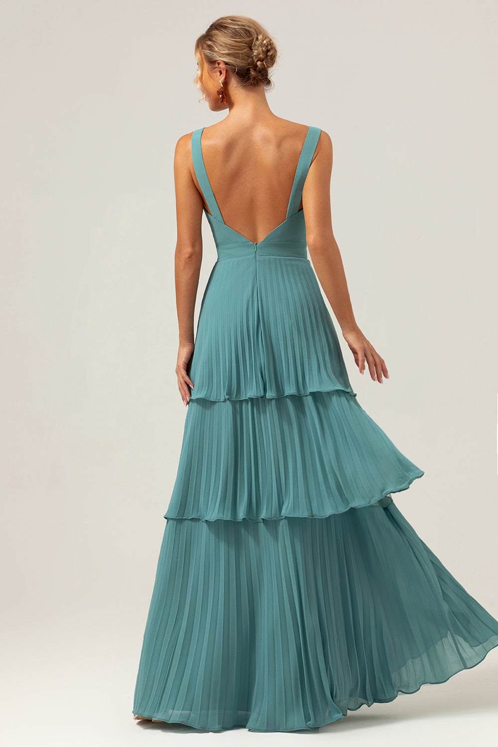 Tirantes de espagueti de eucalipto de línea A Vestido de dama de honor plisado de gasa