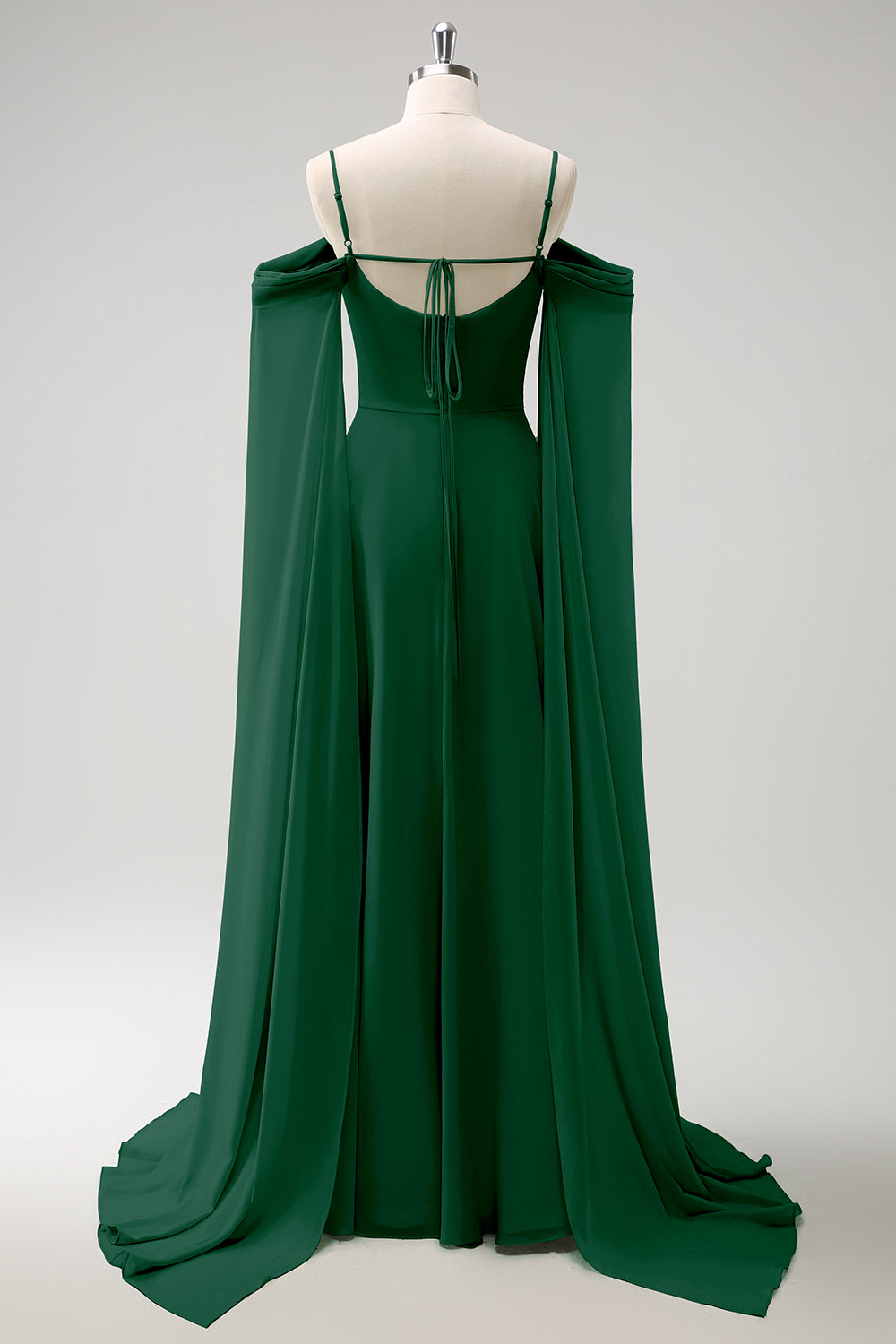 Vestido de dama de honor largo de gasa de gasa de color verde claro con hombros fríos