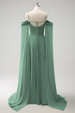 Vestido de dama de honor largo de gasa de gasa de color verde claro con hombros fríos