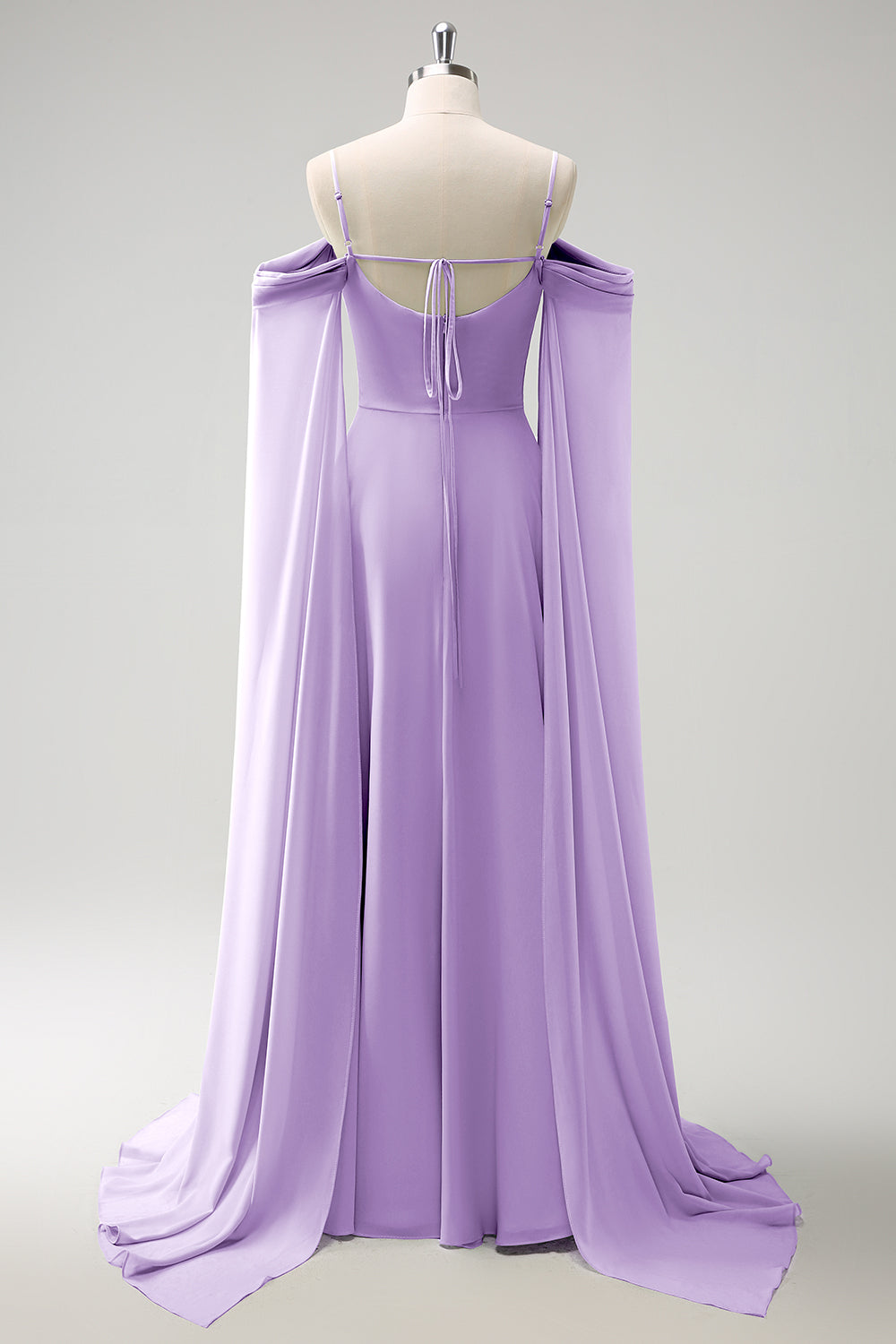 Vestido de dama de honor largo de gasa de gasa de color verde claro con hombros fríos