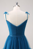 Tirantes finos azul oscuro Vestido largo de dama de honor de tul de línea A
