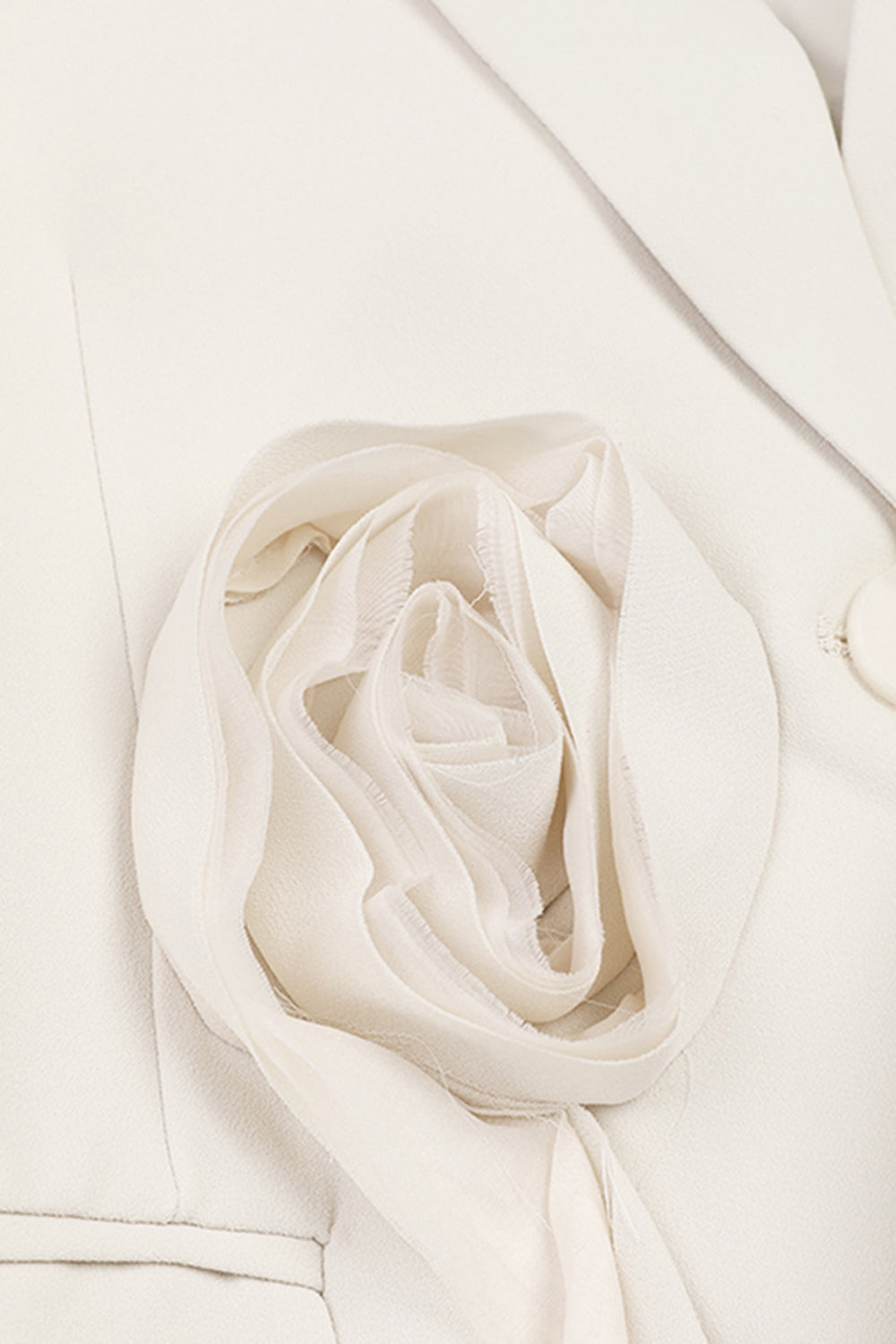 Blazer largo irregular floral marfil para mujer