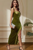 Vestido de fiesta largo con corsé de terciopelo sirena verde con abertura de encaje