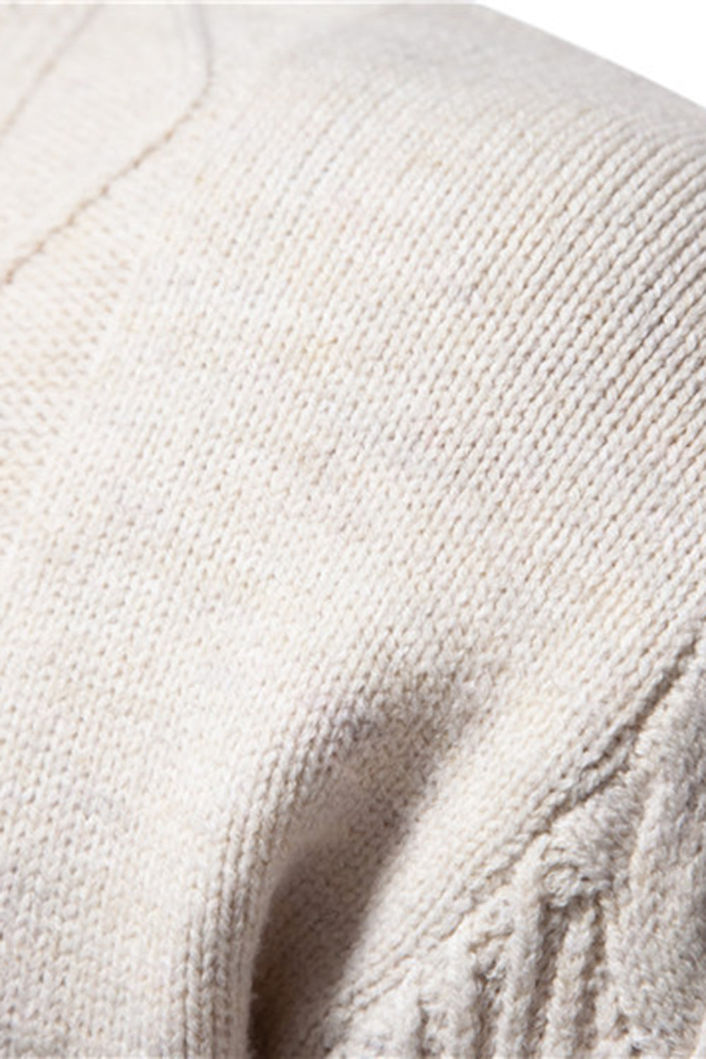 Suéter de jersey trenzado blanco con cuello redondo y bloques de color para hombre