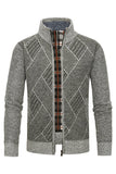 Abrigo holgado gris con cuello alto y cremallera para hombre