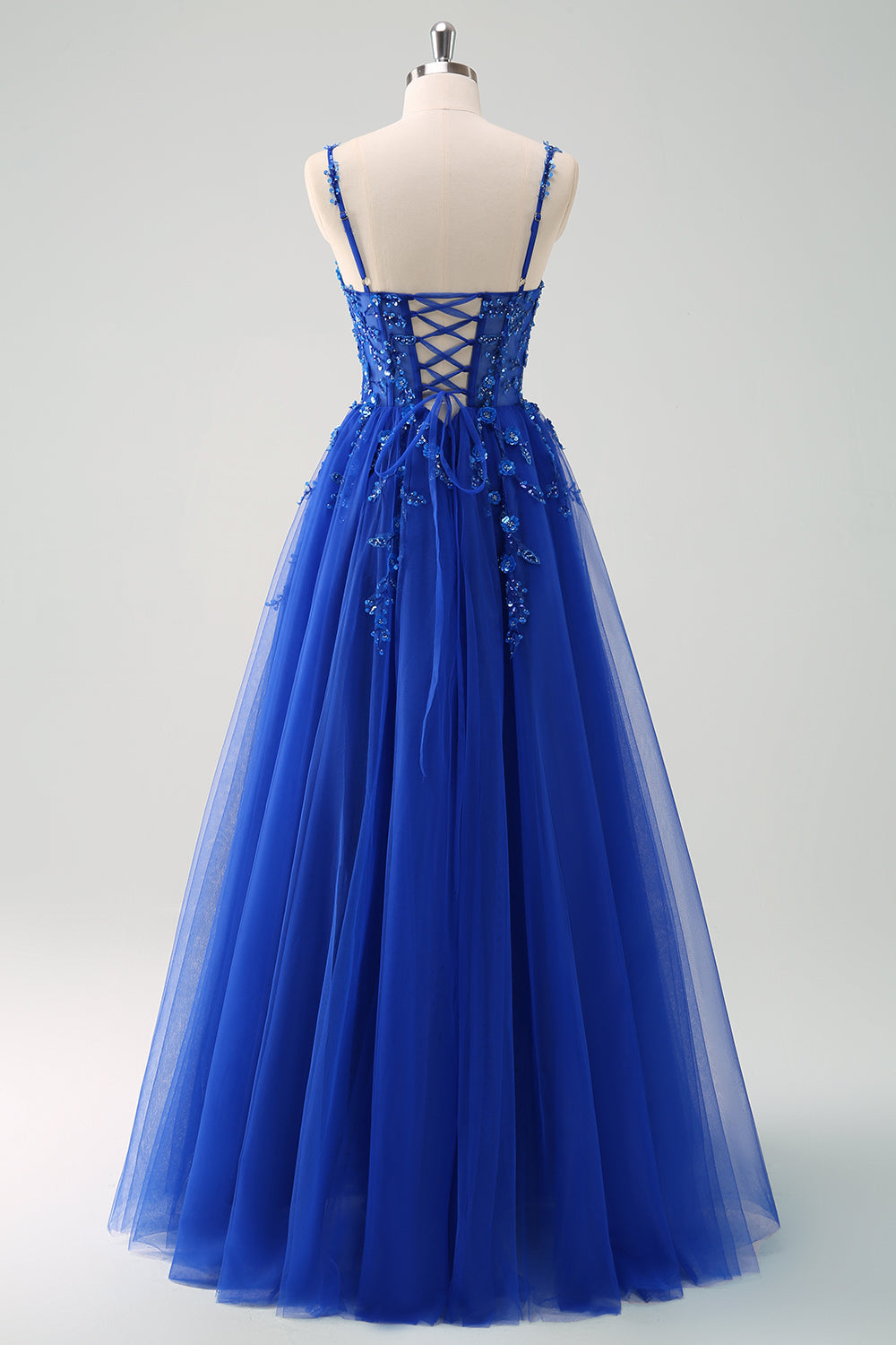 Vestido de fiesta largo con apliques morados brillantes con abertura