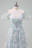 Vestido de fiesta largo con mangas cortas con estampado de flores azul claro