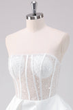 Vestido corto sin tirantes blanco brillante sin tirantes