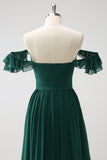 Vestido largo de dama de honor de gasa con cuello en V de línea verde oscuro
