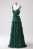 Vestido de dama de honor largo con volantes huecos de línea A verde oscuro