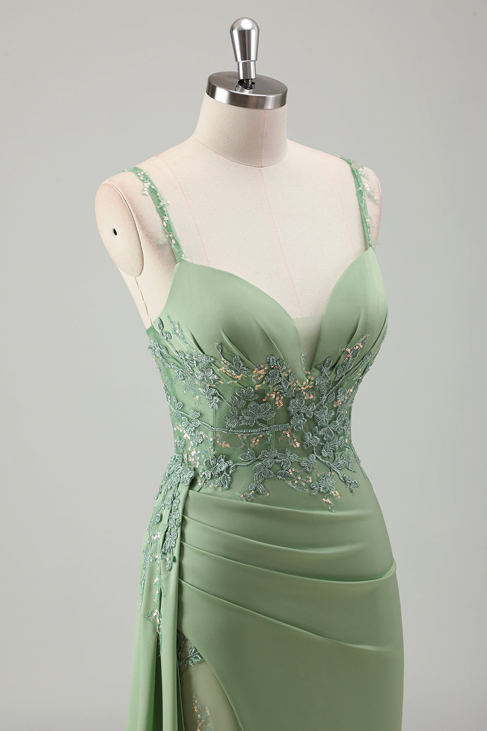 Vestido de fiesta largo con abertura con apliques de tirantes de espagueti sirena verde claro brillante con abertura