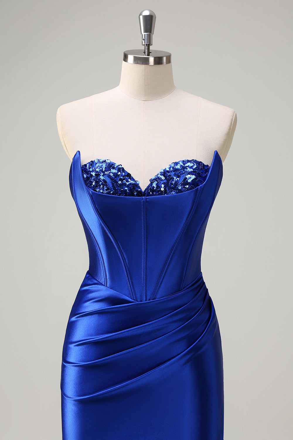 Corsé sin tirantes de sirena azul real Vestido de fiesta largo fruncido de lentejuelas con abertura