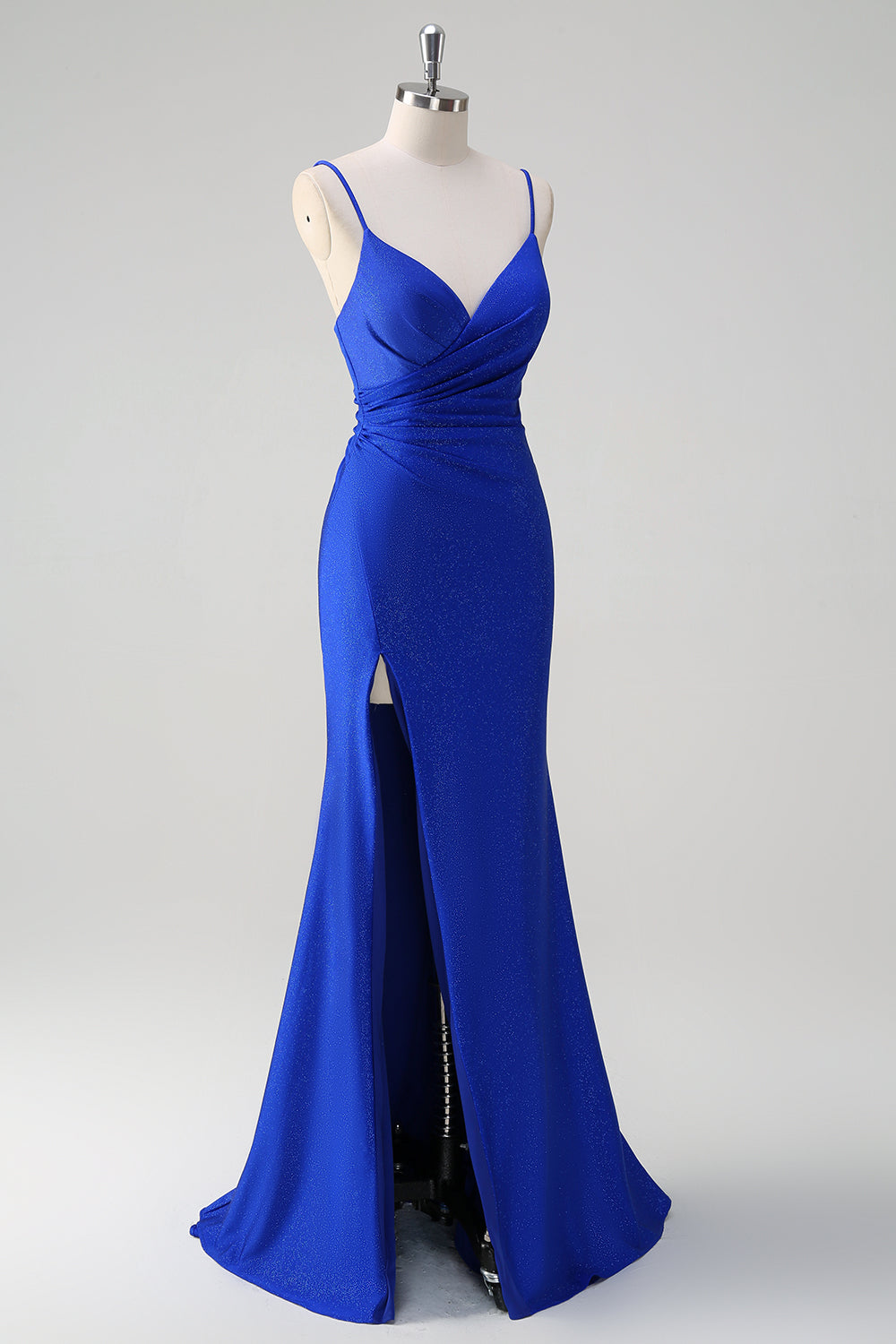 Vestido de fiesta largo fruncido con tirantes de espagueti azul real con purpurina y abertura