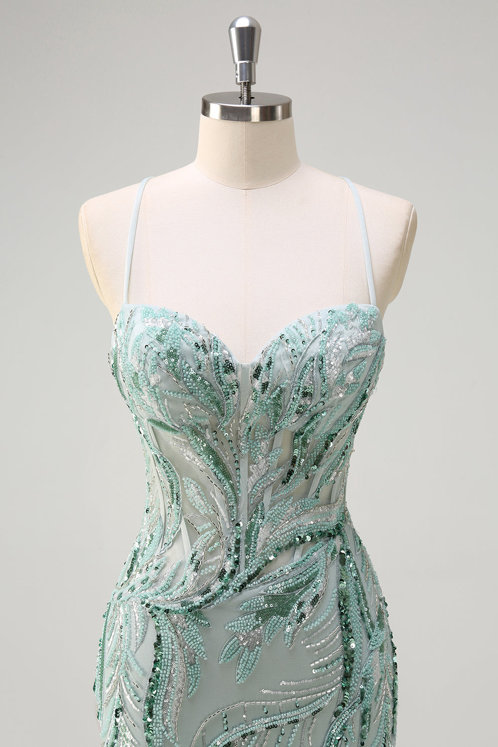 Tirantes de espagueti de salvia brillante Vestido de fiesta largo de lentejuelas con abertura