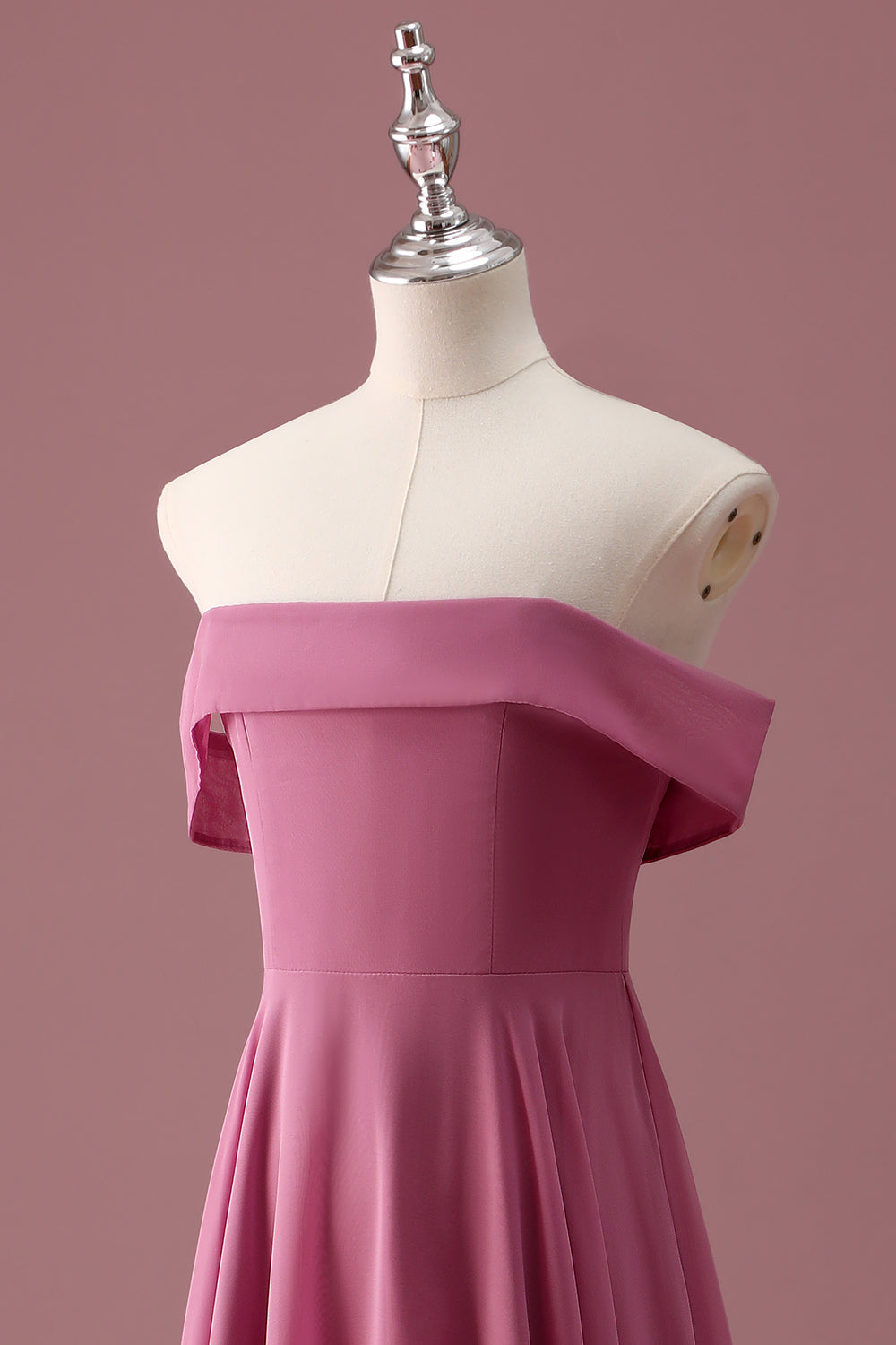 Desert Rose Off the Shoulder Chiffon A Line Junior Vestido de dama de honor