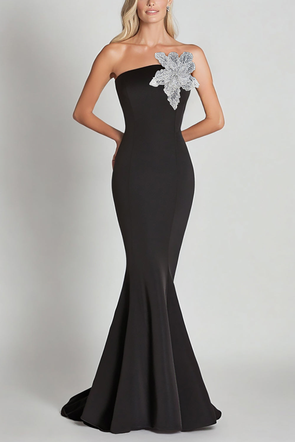 Vestido formal largo de sirena negra de un hombro con flor de lentejuelas