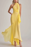 Vestido largo de invitada de boda de gasa de gasa con cuello halter amarillo claro