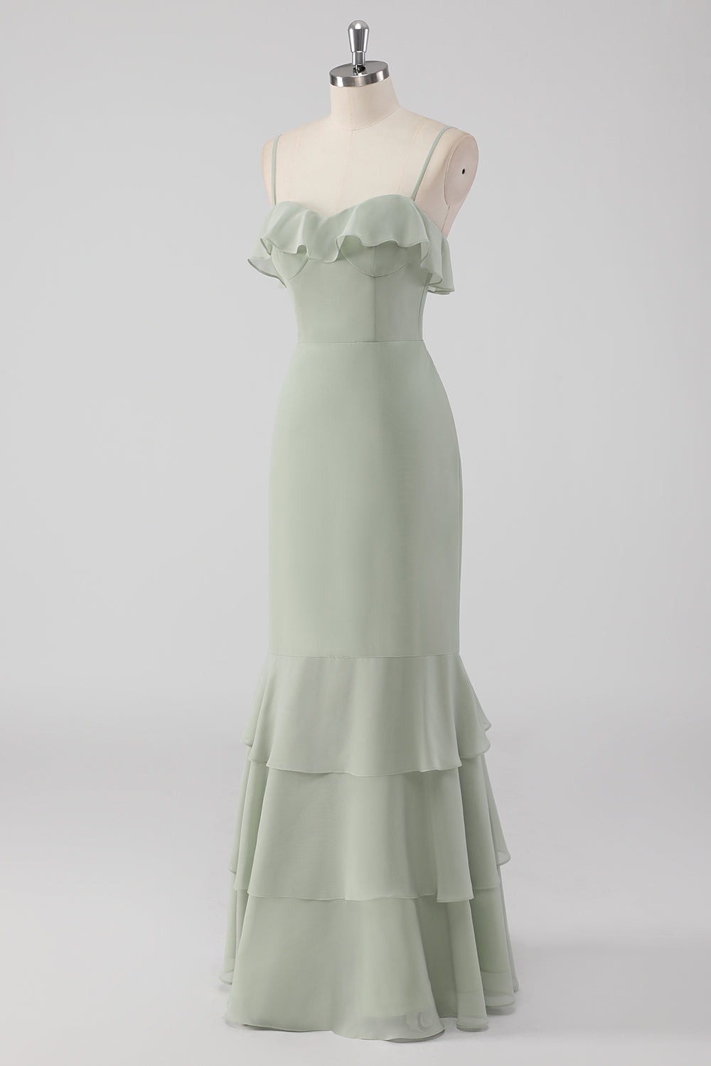 Vestido de dama de honor con tirantes de espagueti con volantes de vaina de salvia empolvada